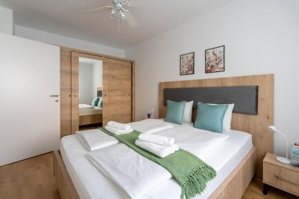 1Br Excellence, Fast To Centre By Hm Apartment Виена Екстериор снимка
