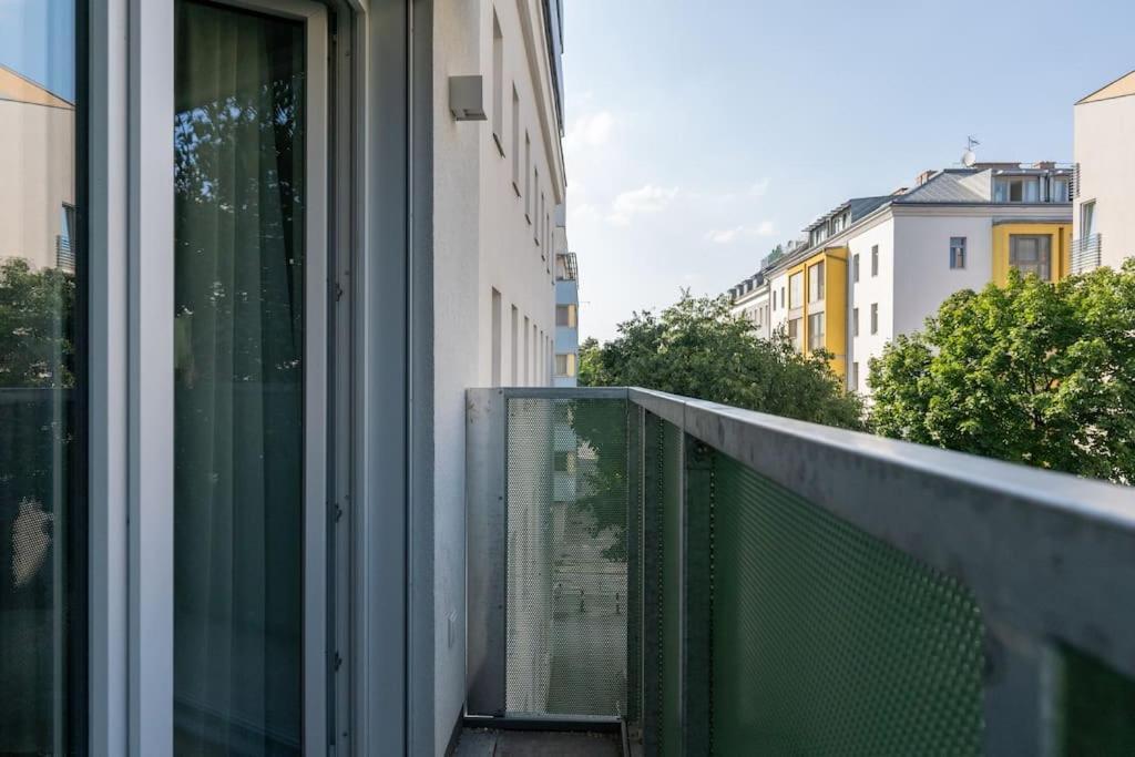 1Br Excellence, Fast To Centre By Hm Apartment Виена Екстериор снимка